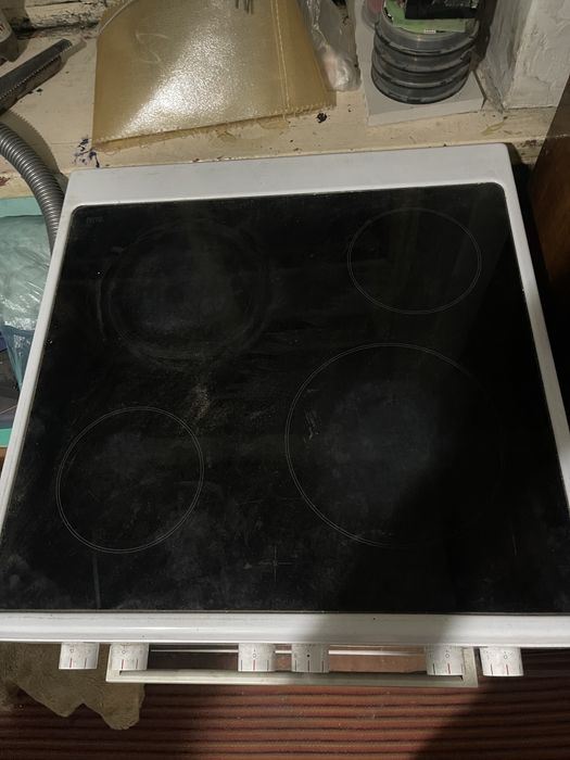 Bosch  отличная плита.