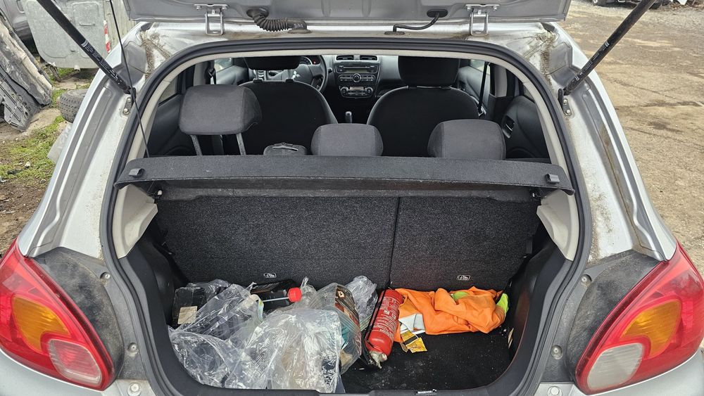 Mitsubishi space star 1.2  на части