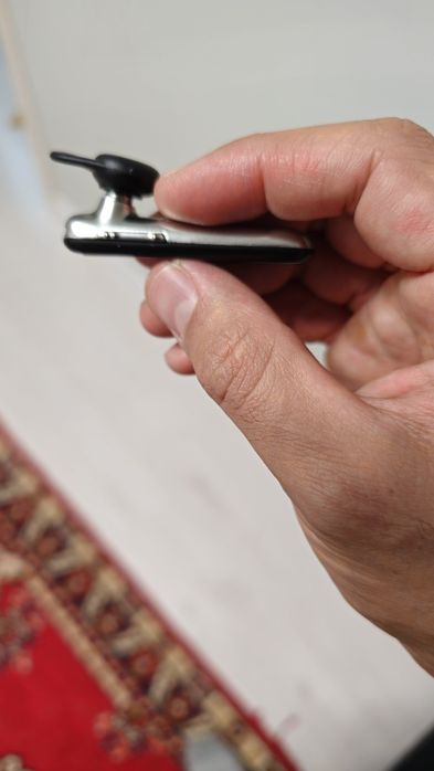 Bluetooth гарнитура Hoco E30