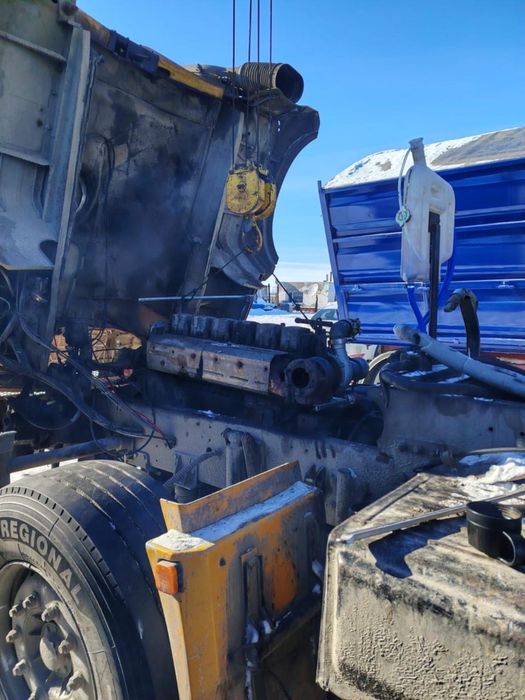 Продам двигатель Шакман wd615 за 300 тыс весь ,  по запчастям