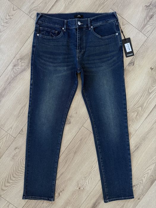 Blugi TRUE RELIGION Geno Relaxed Slim Albastru Barbati | Marime 34 x 32 (Talie 93 cm)