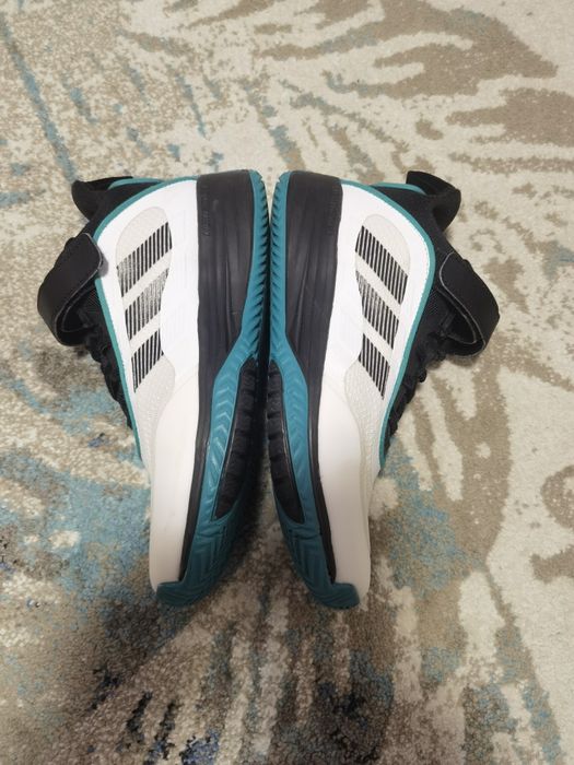 Adidași pentru băieți