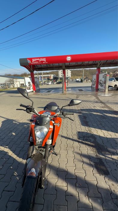 Vand sau shcimb cu scuter , Ktm duke 125 2013