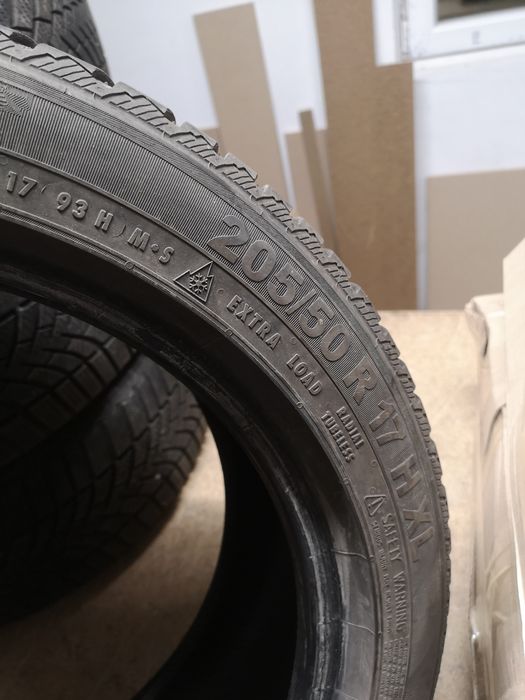 Anvelope, cauciucuri iarnă Semperit 205 50 17