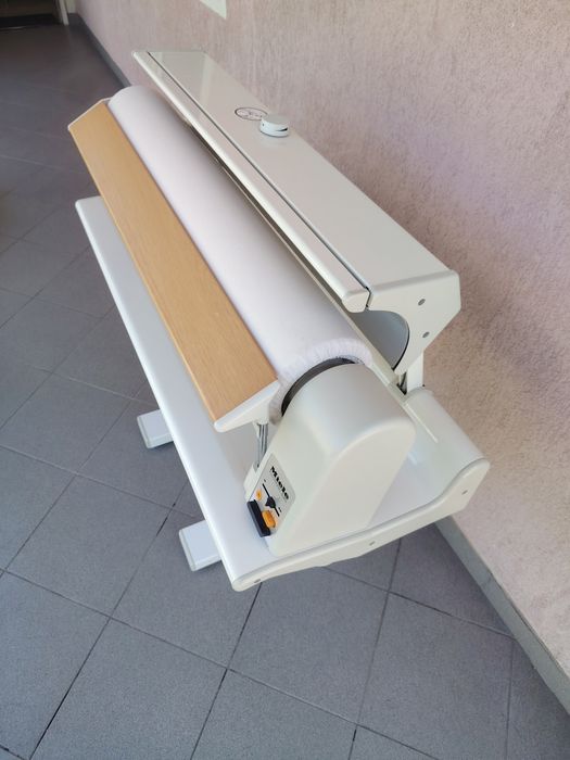 Calandru de călcat MIELE.