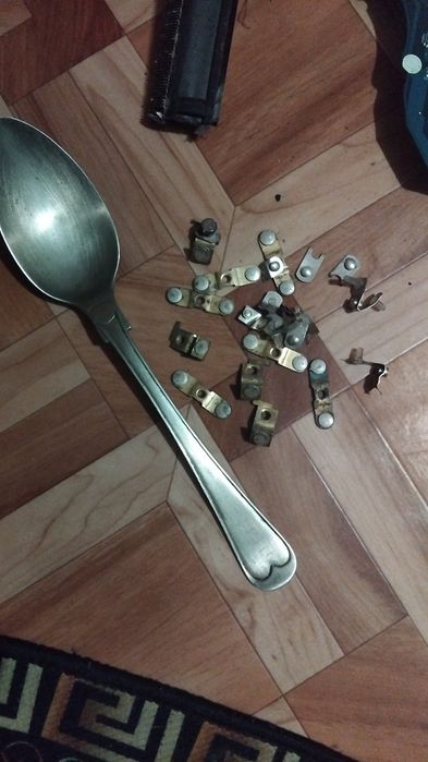 продават се електроника скрап