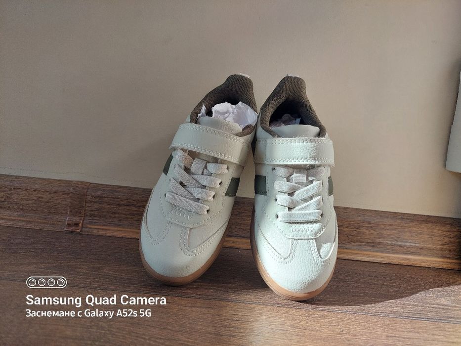 НОВИ Детски маратонки  HM  Ейч Ем , 27 размер нови