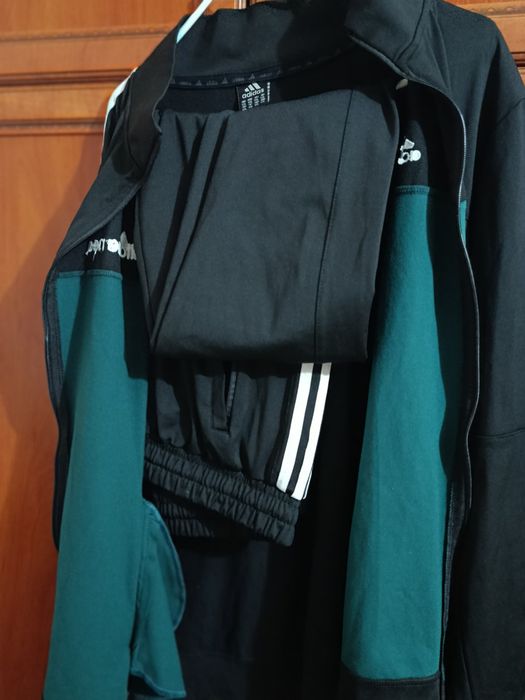 2 Treninguri Adidas ambele mărimea xxl