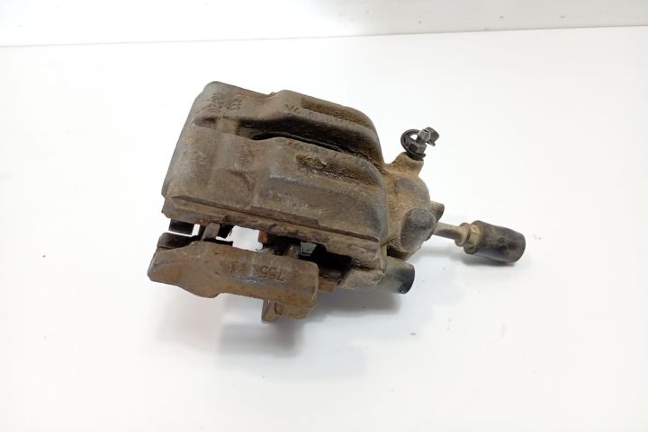 Etrier  cu suport stânga spate BMW Seria 1 E87