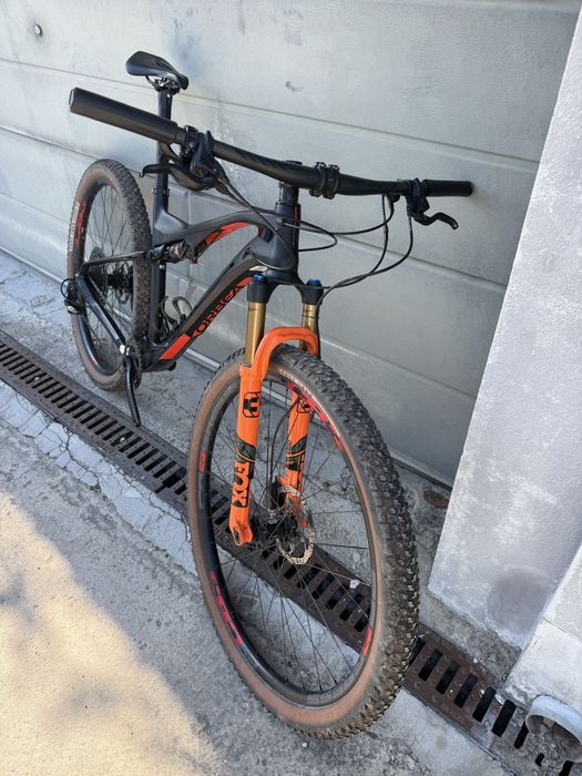 Продавам Orbea Oiz 29 – карбон, Fox Factory , XC / Marathon