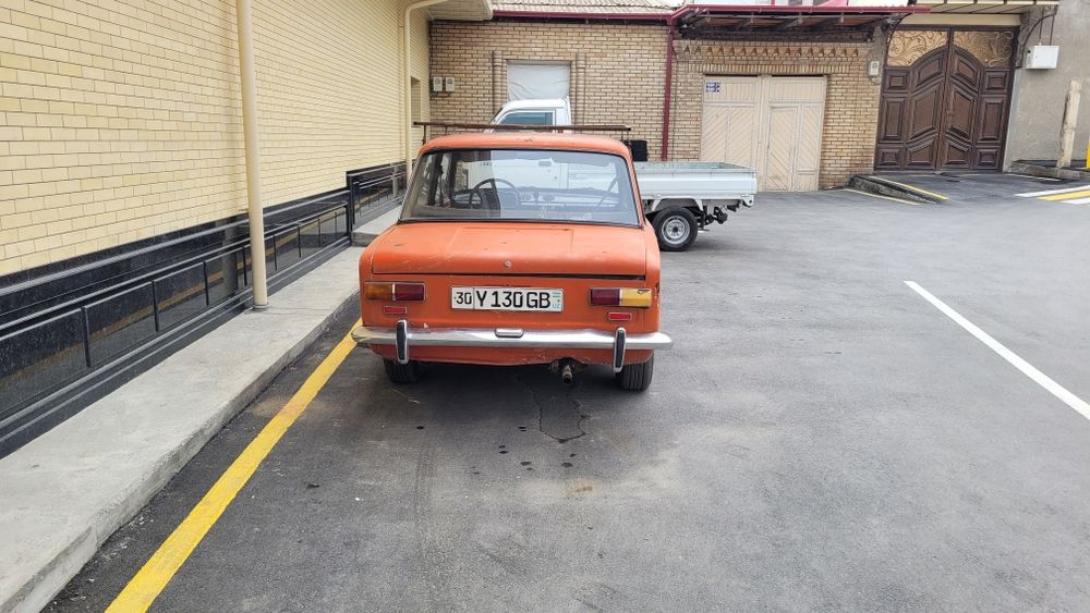 Ваз 2101 сотилади илтимос факат реалии оладиганлар тел килсин