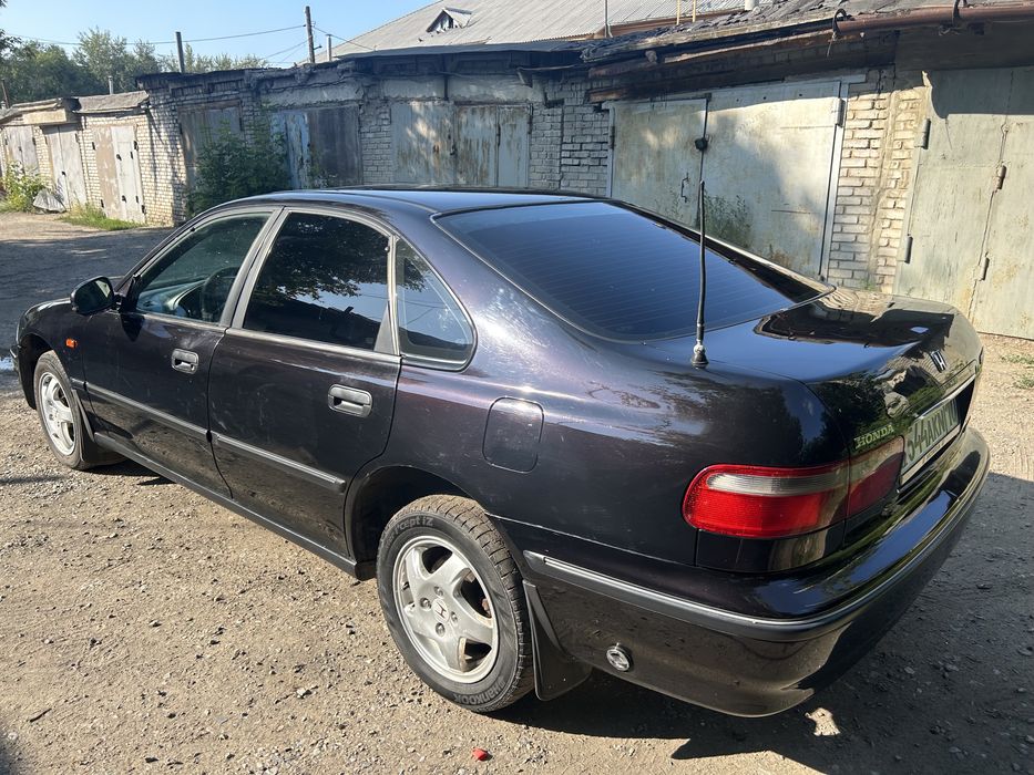 Продам машину Хонда Аккорд