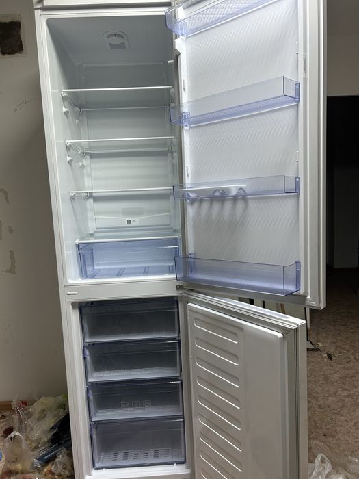 Холодильник beko