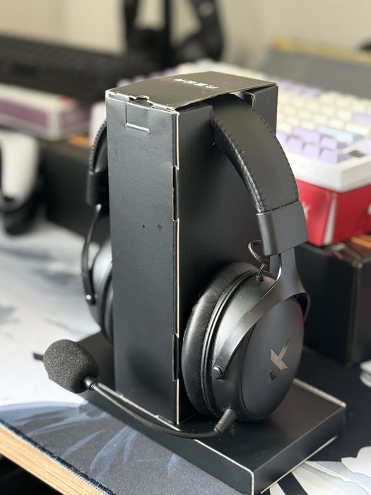 наушник-клавиатура-микрофон