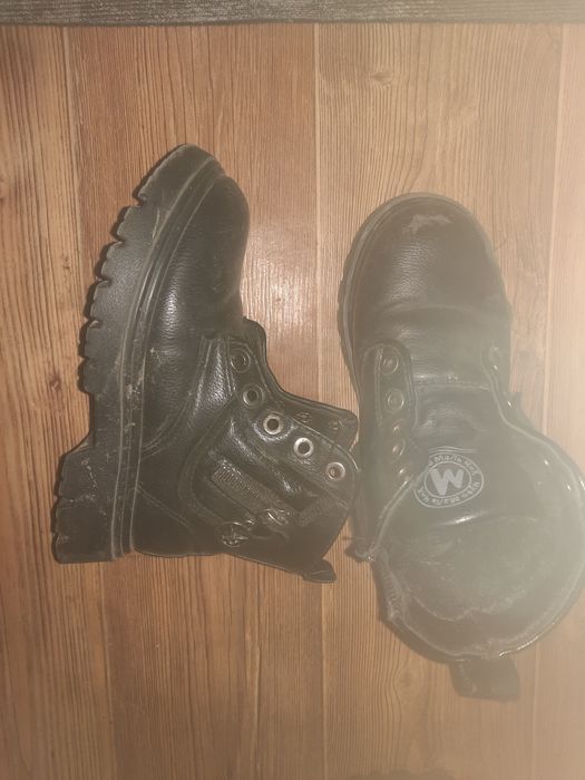 Ботинка ботинка ботинка