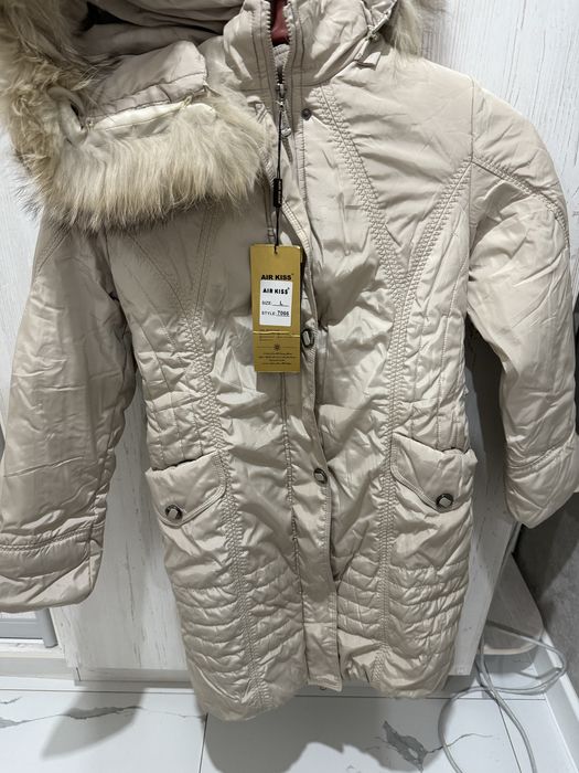 продам зимнюю куртку женские