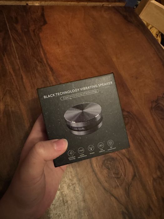 Малка блутут колонка