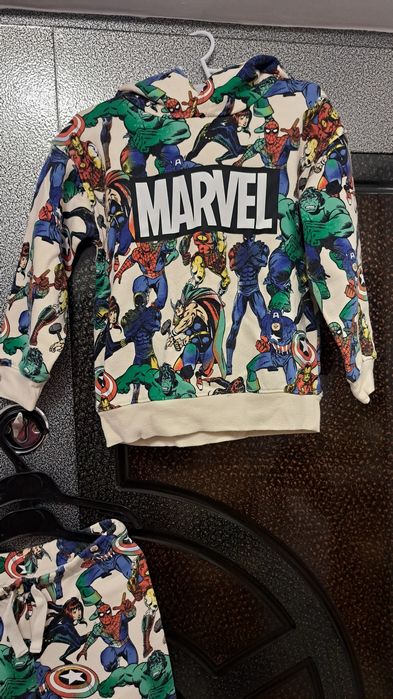 Compleu Marvel H&M