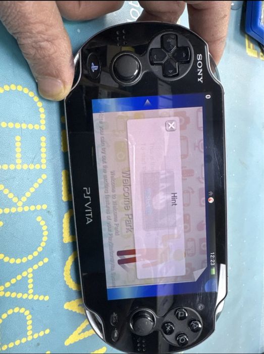 PS Vita PCH1003, OLED
