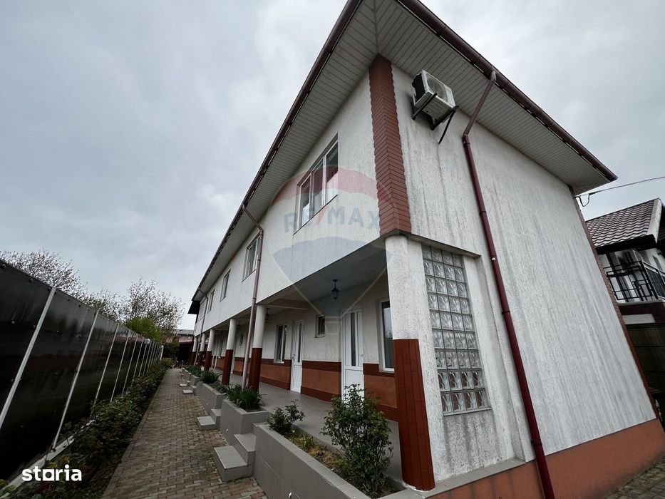 Casa si pensiune la pret atragator in 2 Mai Limanu Constanta