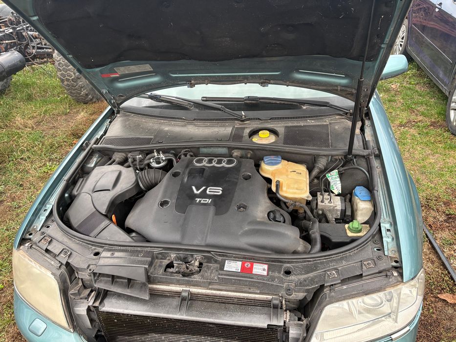 Audi a6 c6, an 2000
