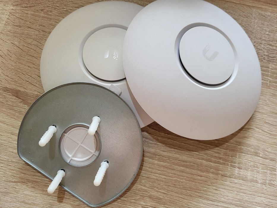 Ubiquiti UniFi UAP-AC-LITE