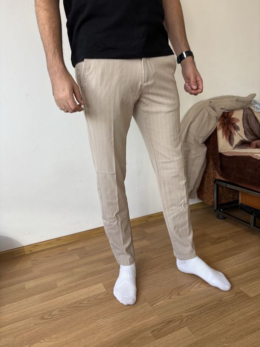 Pantaloni de bărbați – casual/smart-casual