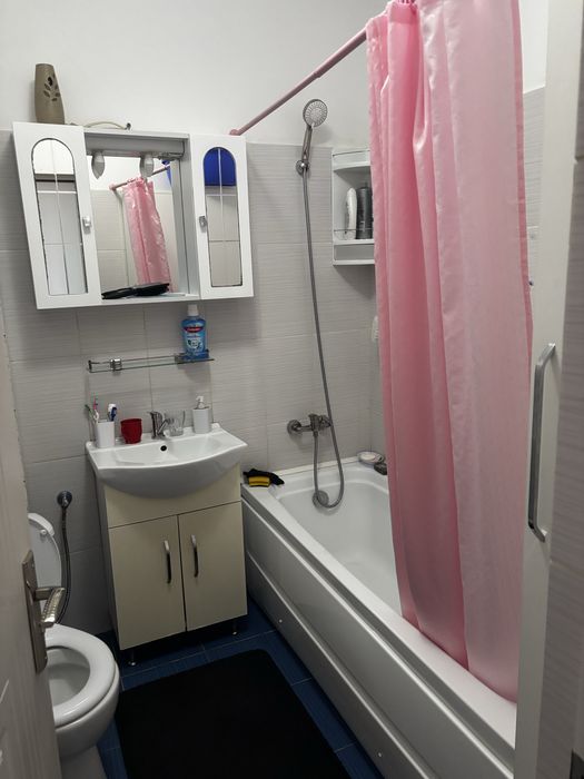 PROPRIETAR  apart. 2 camere decomandate (Confort 1)