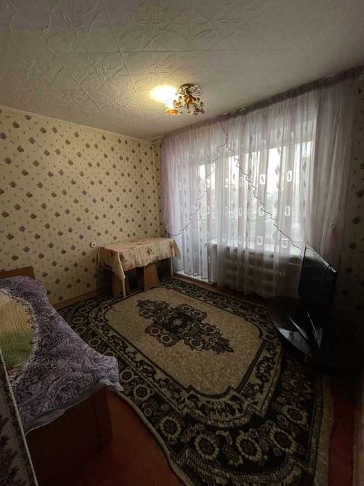 Продам 1-комнатную район маг. Мандарин