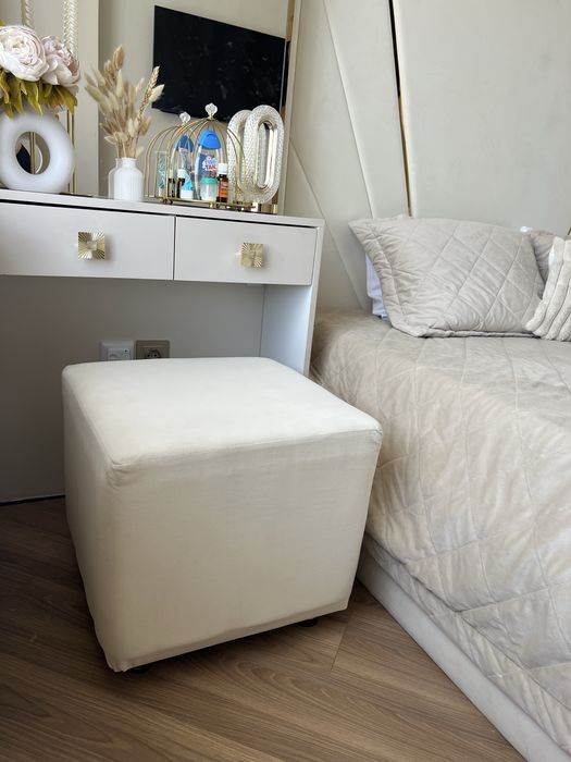 Продам пуфики удобные