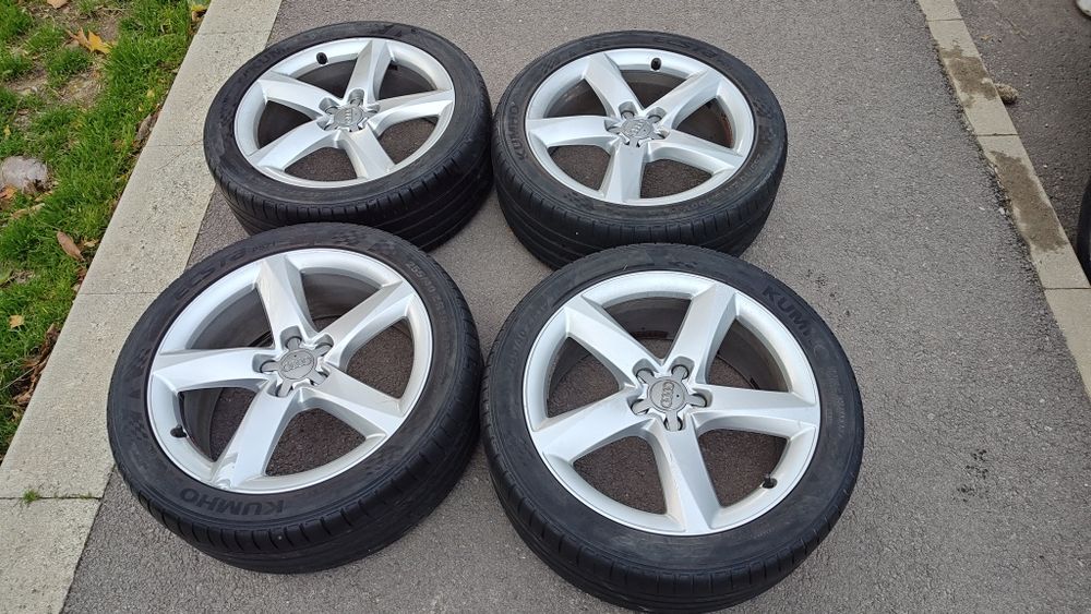 Продавам 19 ц. джанти с летни гуми Kumho