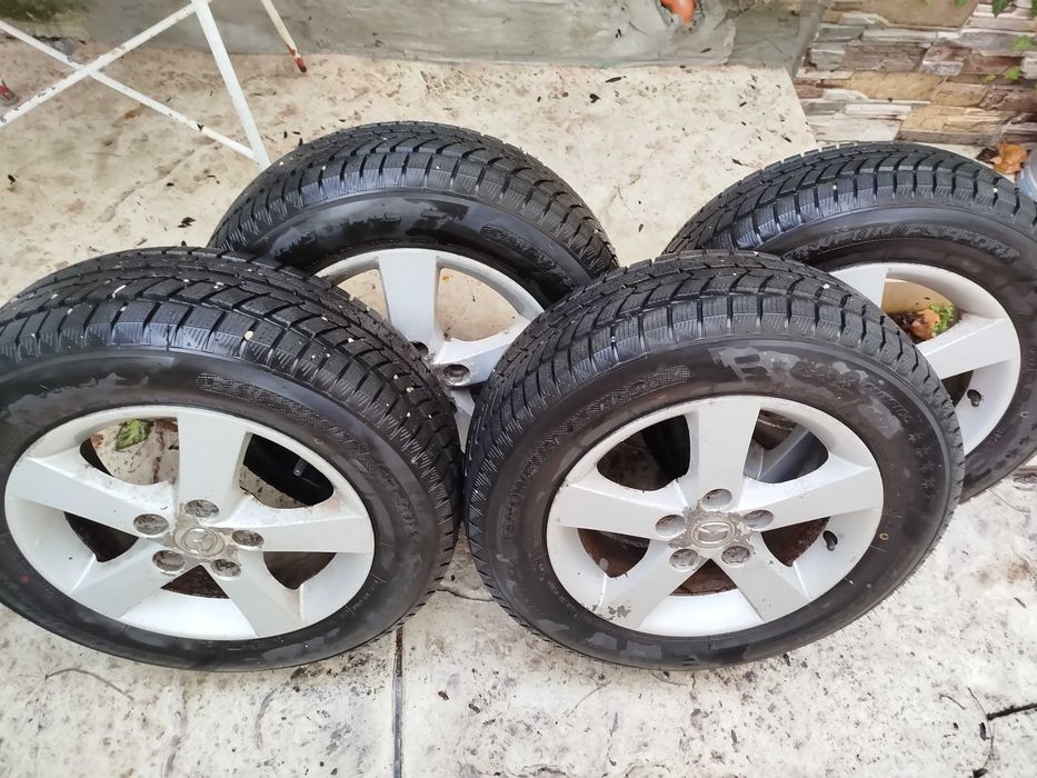Гуми с джанти за Мазда 5