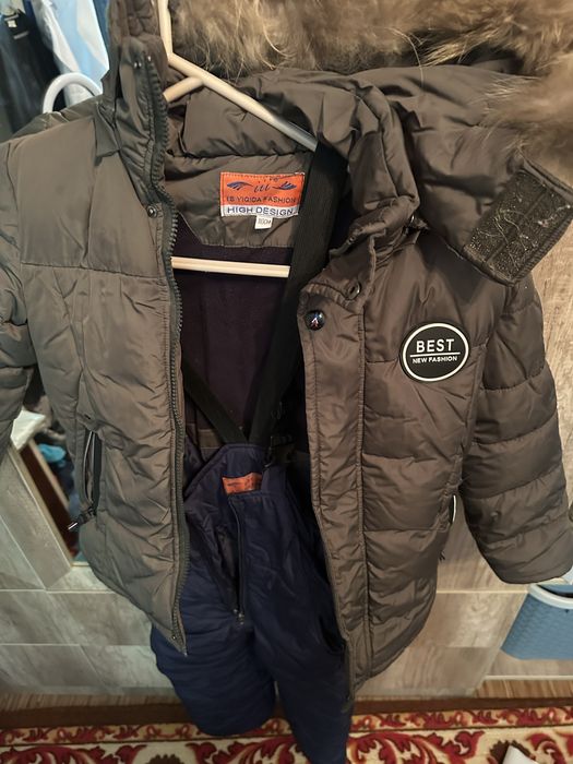 Продам верхнюю одежду на мальчика