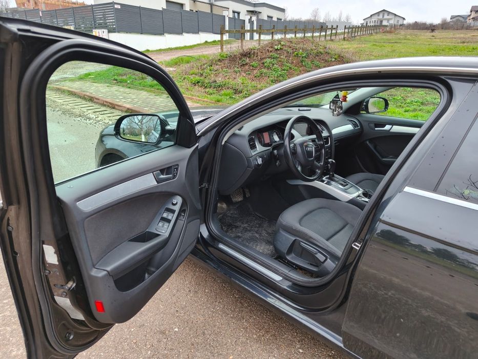 Audi A4 B8, euro5, berlina, an 2010, automată