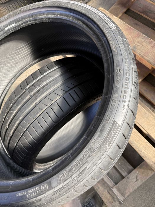 2x Anvelope Vara 235/35 R19 - Continental Conti Premium Contact 5P