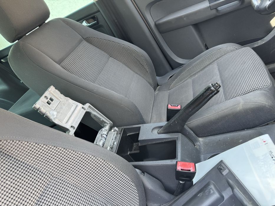 Vw Touaran 2.0 TDI на части