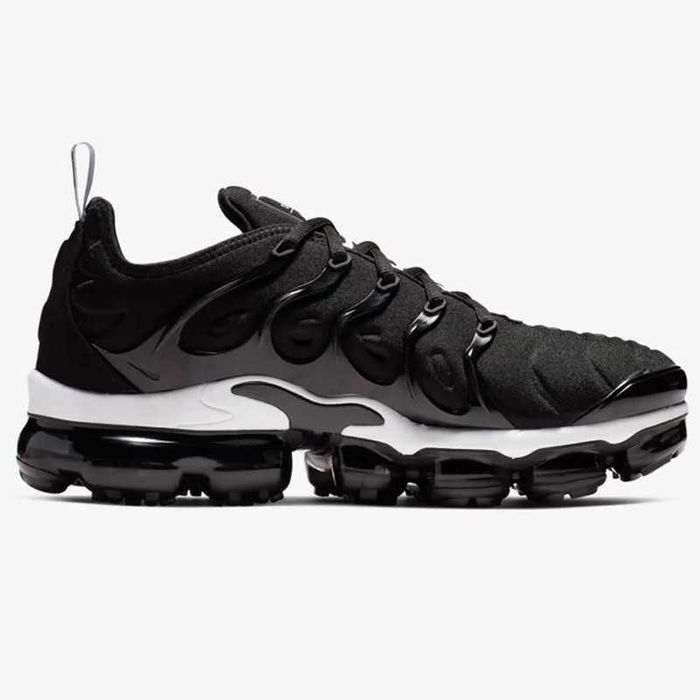 Nike Vapormax plus Черно Бели Оригинални