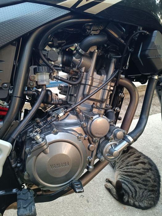 Yamaha xt660x Supermoto