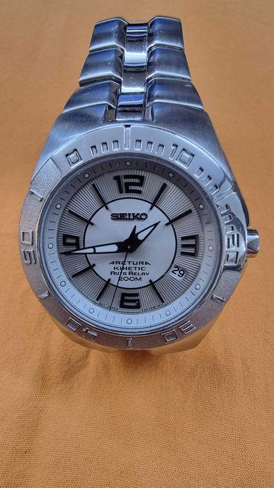 Часовник Seiko Kinetic Arctura Auto Relay