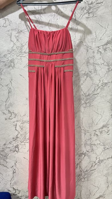 Вечерние платья (42-46р)