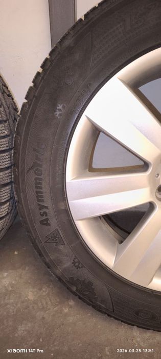 Резина зимняя с Дисками Kumho 235/60 R18