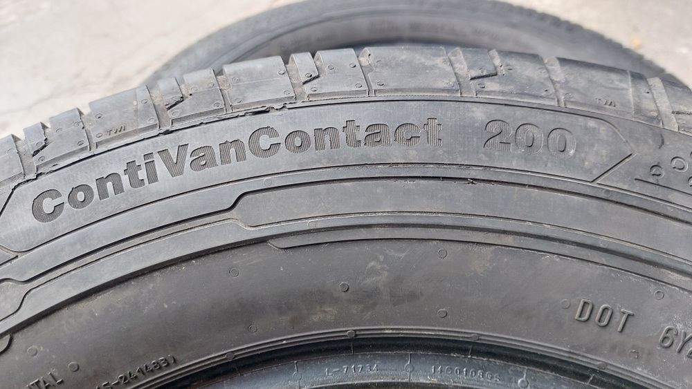 Летни гуми за Бус 225/65/16 C Continental ContiVanContact 200 2 броя