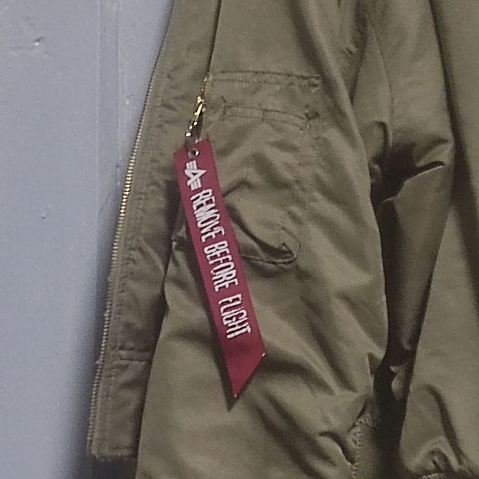 Бⲟⲙⳝⲉⲣ ⳝⲉⳅ ⳝυⲣⲟⲕ ⲧⲉⲡⲗыύ ⲇⲃⲩⲭ ⲥⲧⲟⲣⲟⲏυύ