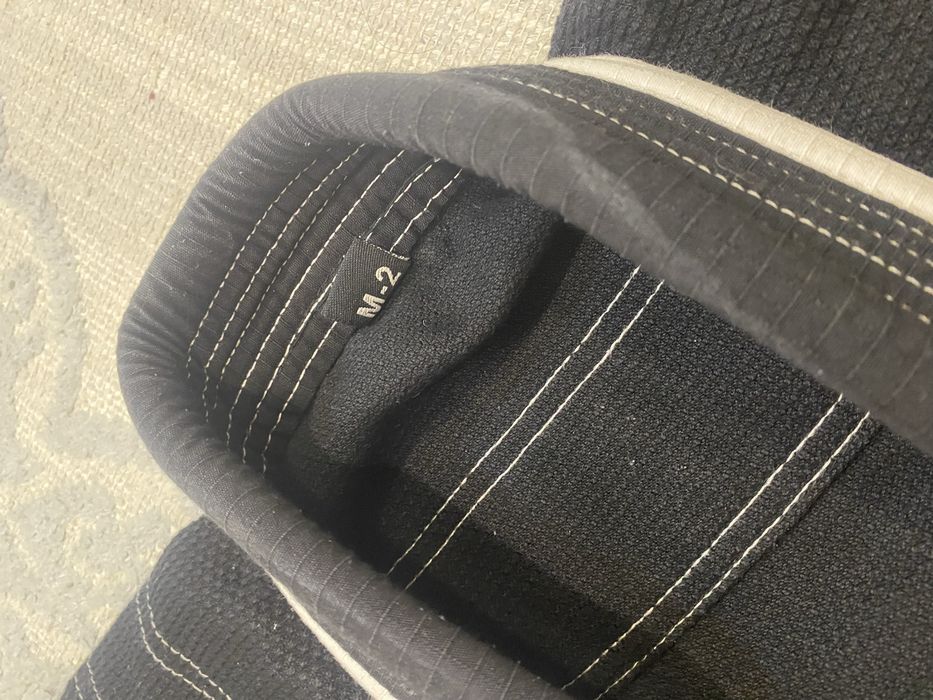 Кимоно новое черное