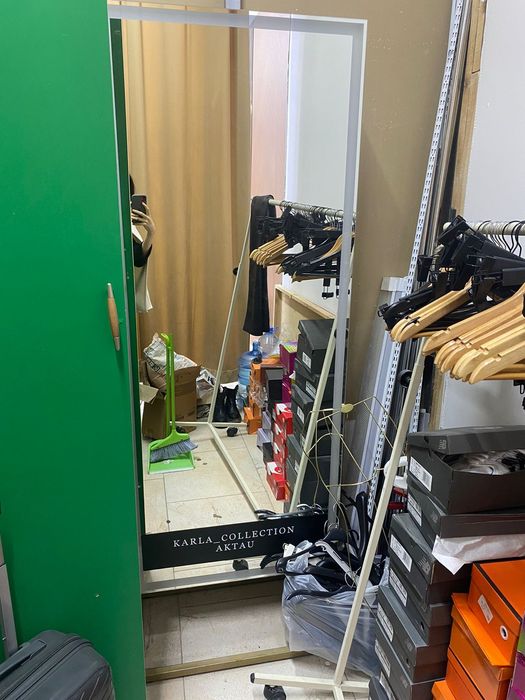 Айна сатылады срочно