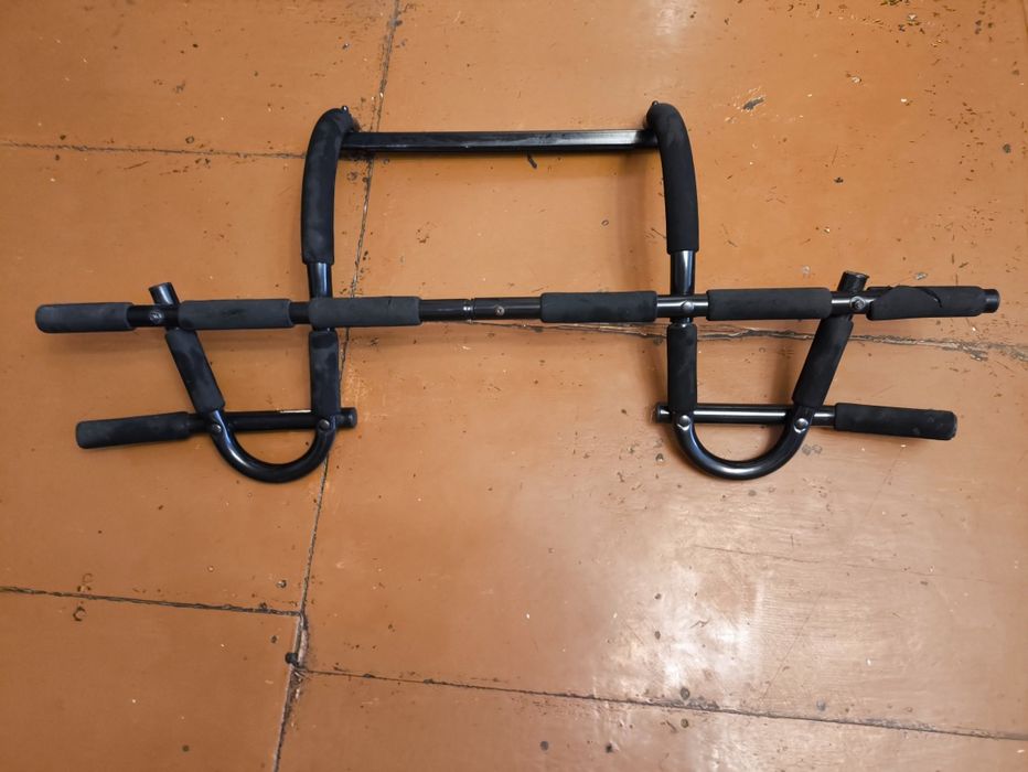 Турник в дверной проем