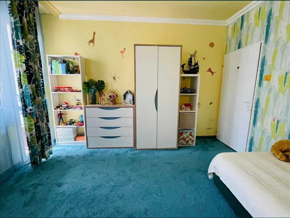 Продава се Четиристаен апартамент в София, Надежда 1 - 84 кв.м за 2167 €/кв.м - Снимка #6