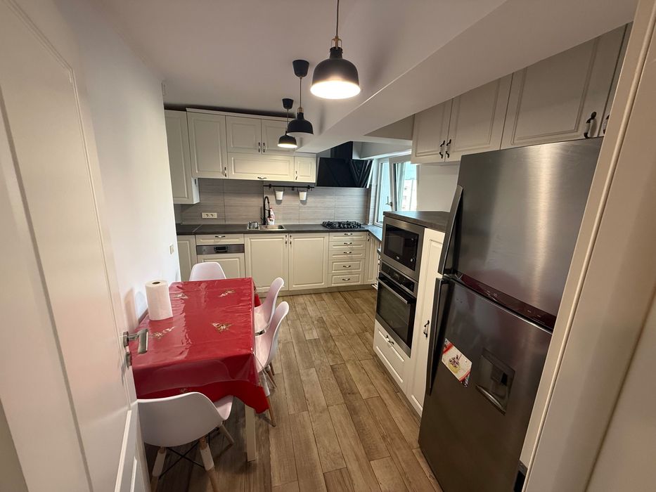 Inchiriere apartament duplex elegant - 4 camere