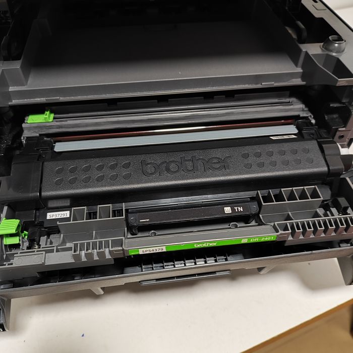 Мултифункционално лазерно устройство Brother DCP-L2512D