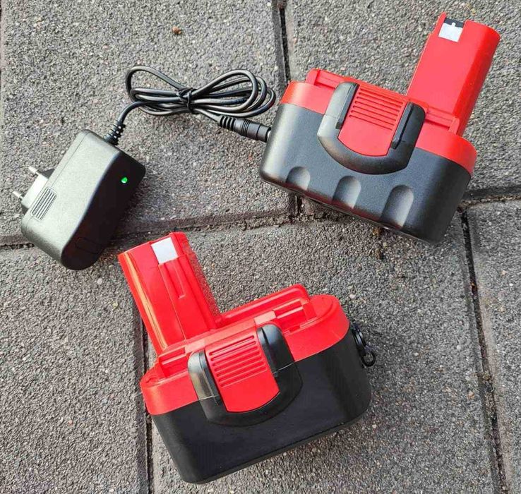 Li-Ion Baterie 14,4V (3Ah) cu încărcător pentru Bosch